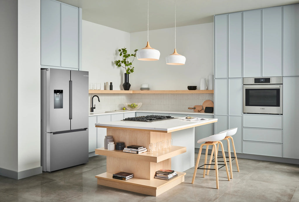 Bosch B36FD10ENS 100 Series French Door Bottom Mount Refrigerator 36'' Stainless steel (with anti-fingerprint). Total No Frost