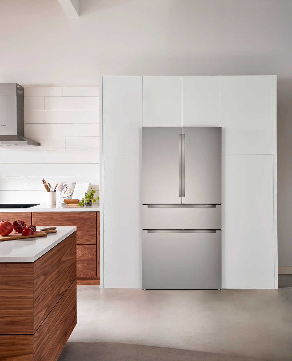 Bosch B36CL80ENS 800 Series French Door Bottom Mount Refrigerator 36'' Stainless steel (with anti-fingerprint)