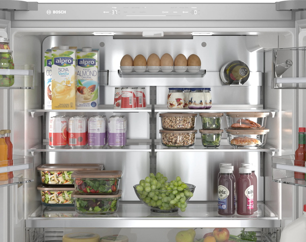 Bosch B36CL81ENW 800 Series French Door Bottom Mount Refrigerator. Glass door 36'' White. Total No Frost