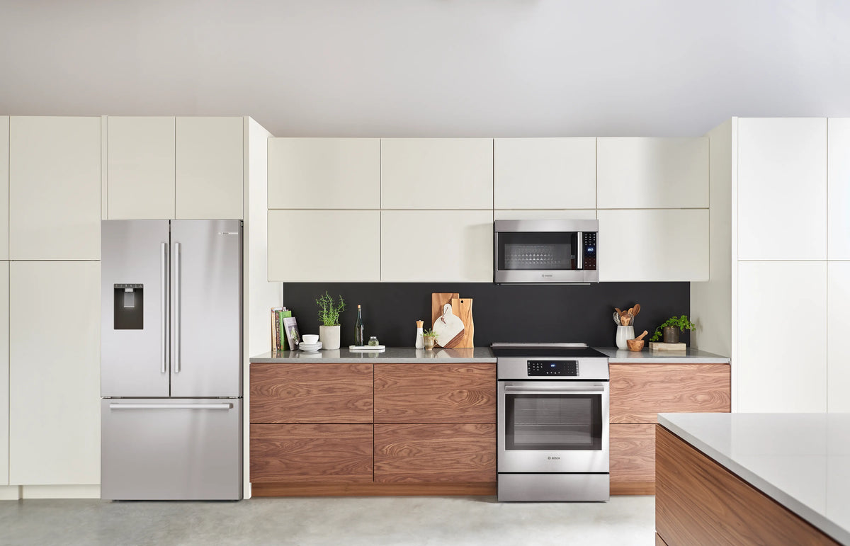 Bosch B36CD50SNS 500 Series French Door Bottom Mount Refrigerator 36'' Stainless steel (with anti-fingerprint). Total No Frost